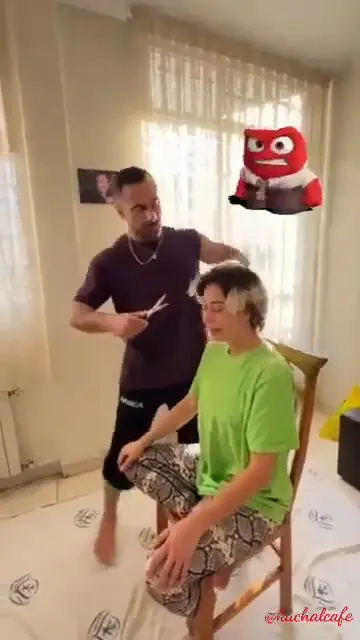 An Iranian Home Haircut Progresses to a Close Shave haircut story cover